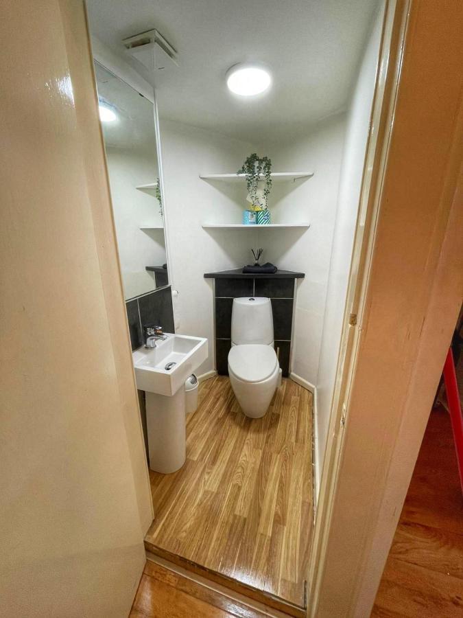 1 Bed Apartment Edinburgh Bagian luar foto